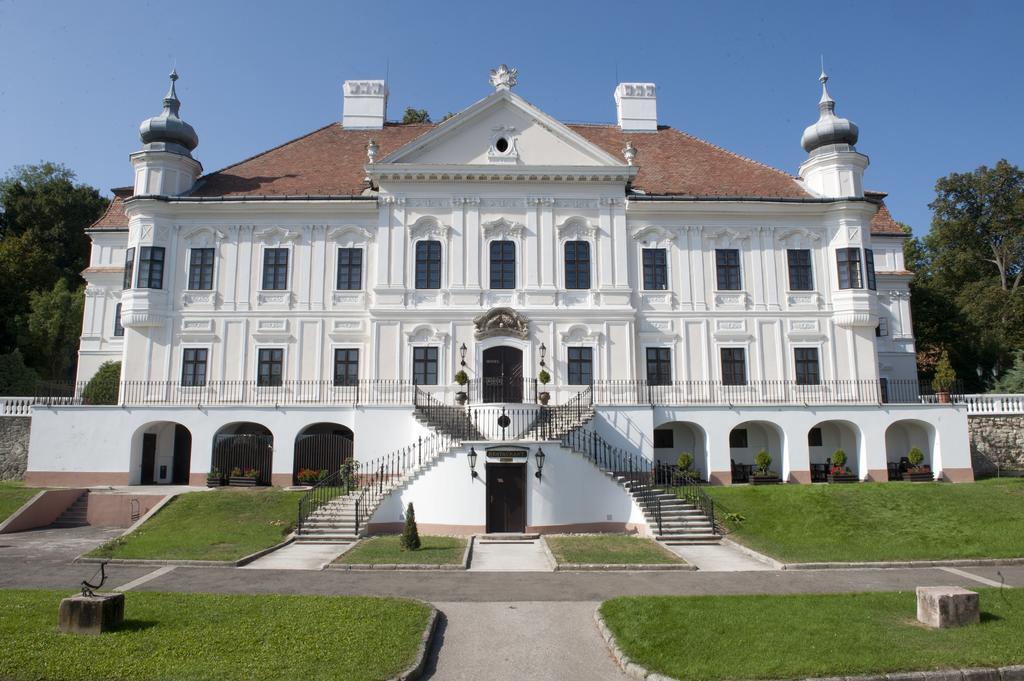 Teleki-Degenfeld Kastelyszallo Hotel Szirák Екстериор снимка